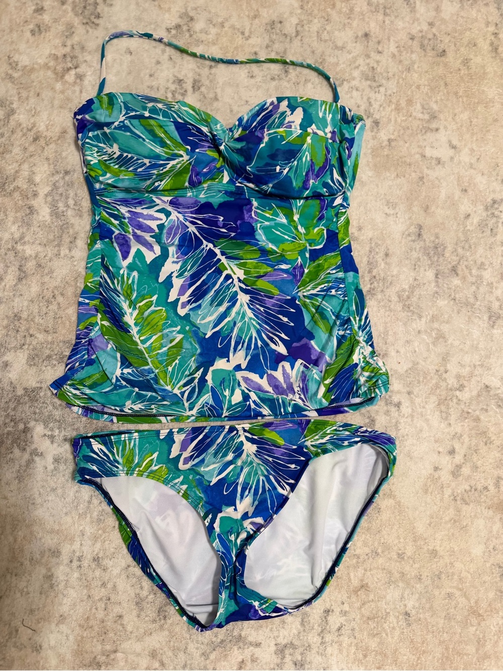 Dress Subcategory Identification